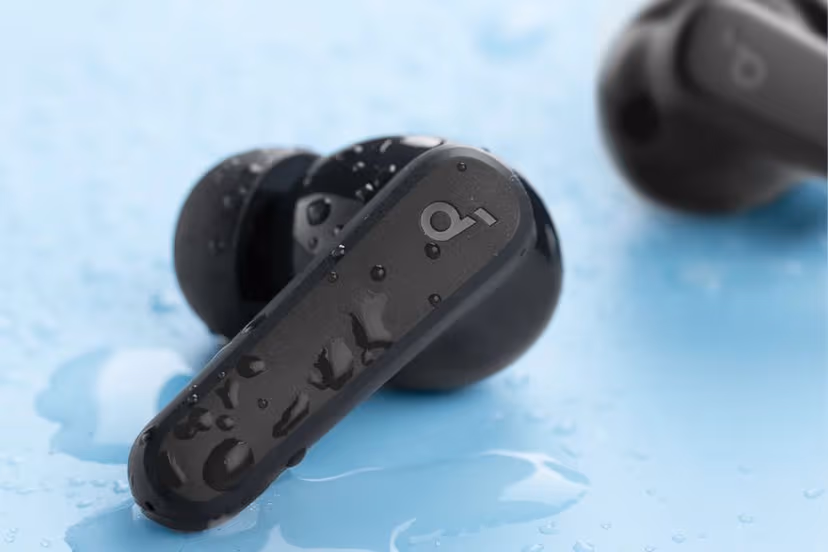 Soundcore R50I 30 hours play time